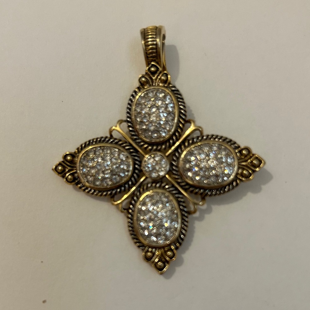 Gold and gem charm